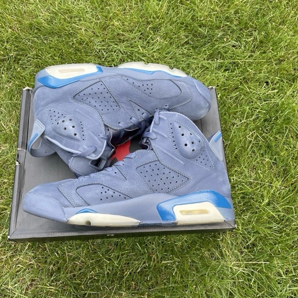 Jordan 6, size 11 with OG box. - Picture 2 of 8